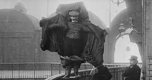 Franz Reichelt - o alfaiate que tentou voar da Torre Eiffel 