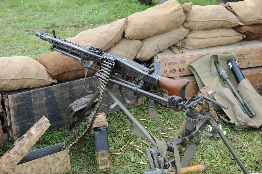 Maschinengewehr 42 Zheit Entretenimento e Informação ao seu alcance!