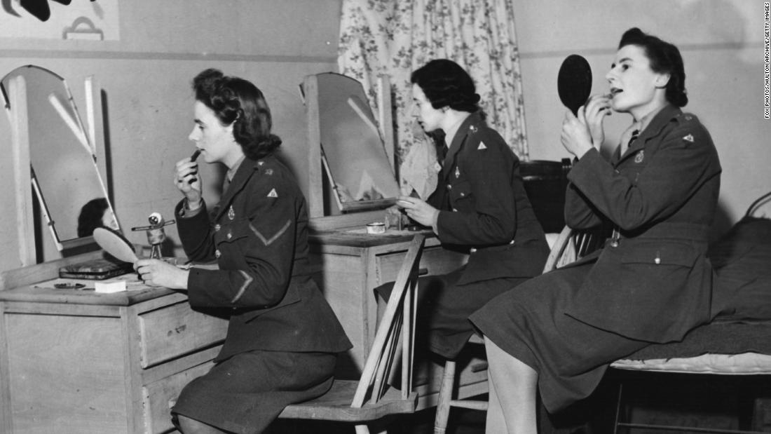 A maquiagem nas guerras