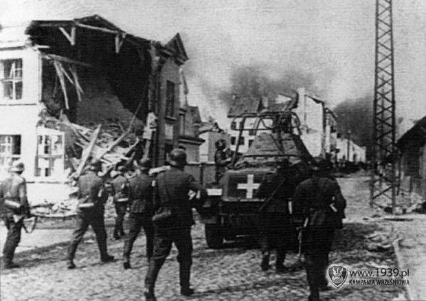 Bzura e Kępa Oksywska calam: vitórias alemãs selam fim da campanha setembrina 