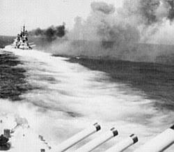 Confronto no Mediterrâneo: Royal Navy Protege Comboio para Malta em 7 de Novembro de 1940